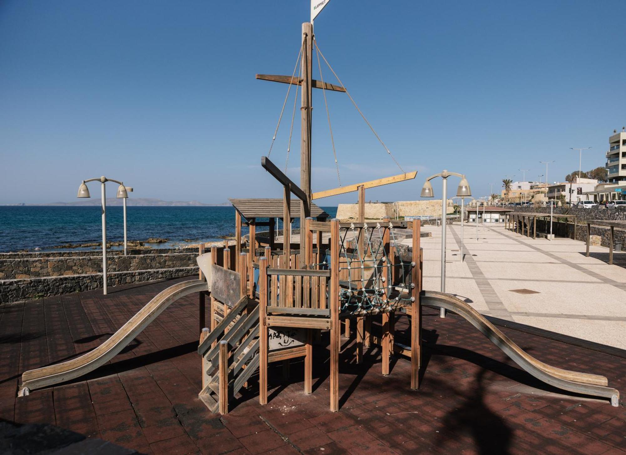 Alcyone Studios And Apartments Heraklion Exterior foto
